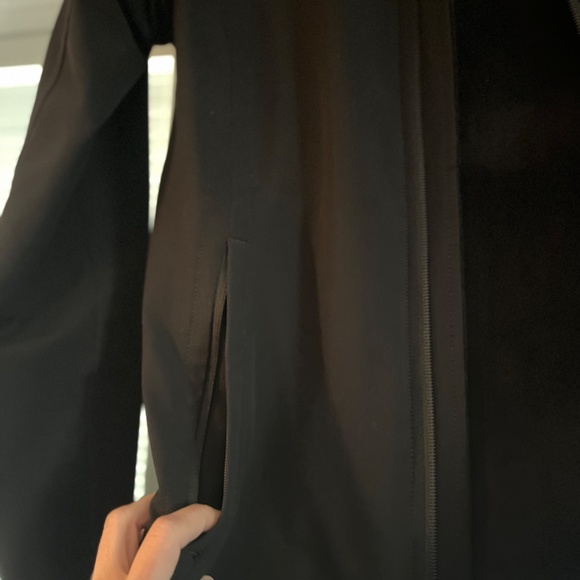 The North Face Jacket - Picture 7 of 8